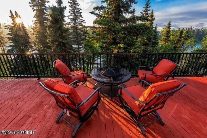 37720 Sara St, Soldotna, AK 99669